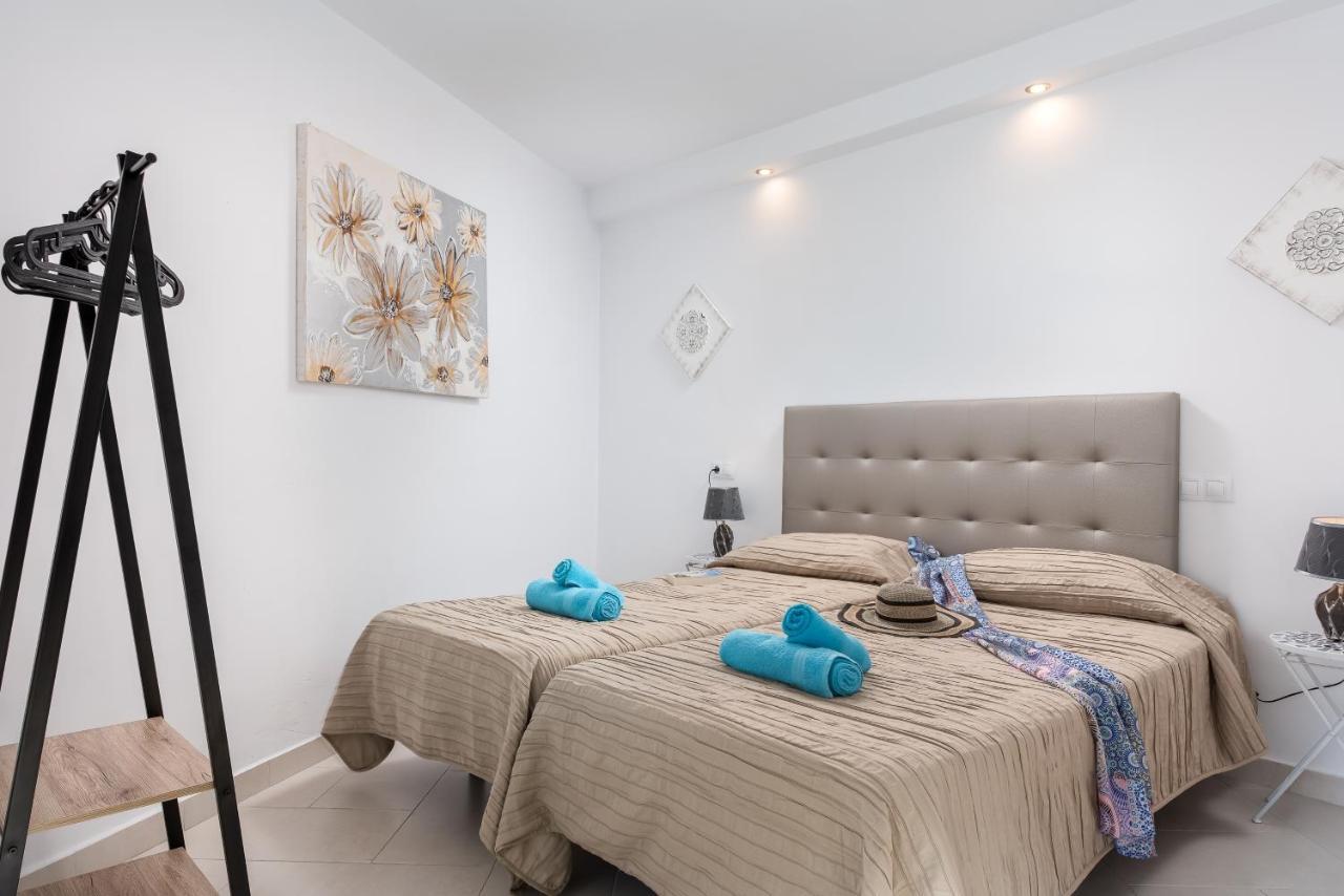 Gorgeous View 2 Bedroom Apartment Las Americas Arona  Extérieur photo